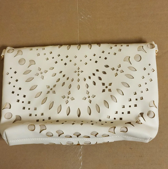 Boho Purse Laser Cutout, NWOT - Picture 4 of 8